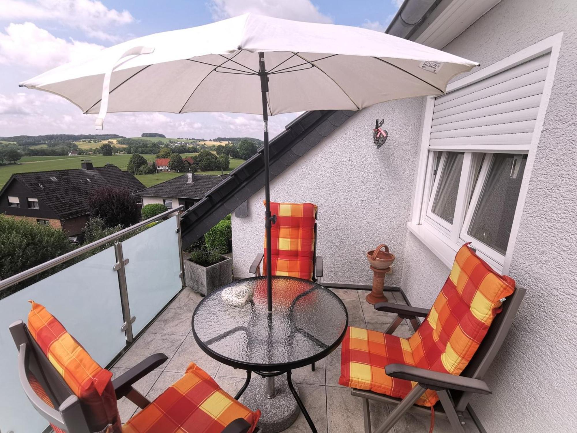 Ferienwohnung Falkenhof Lindlar Exteriör bild